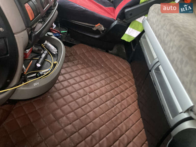 Тягач DAF XF 105 2008 в Ковеле