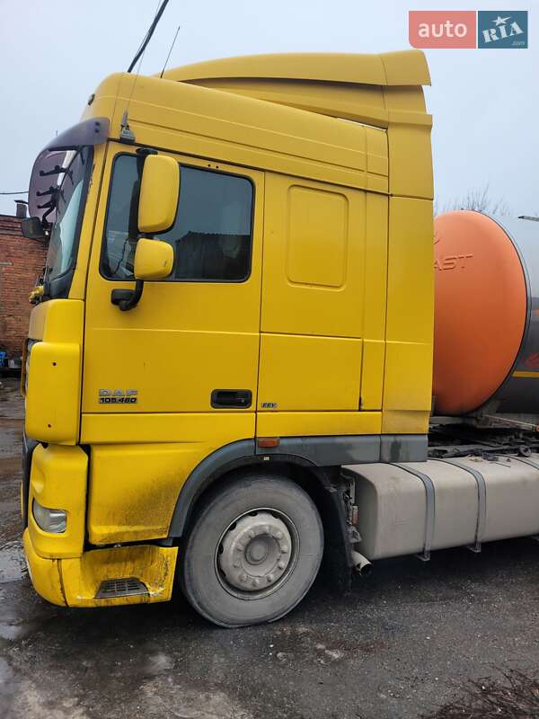 Тягач DAF XF 105 2011 в Днепре