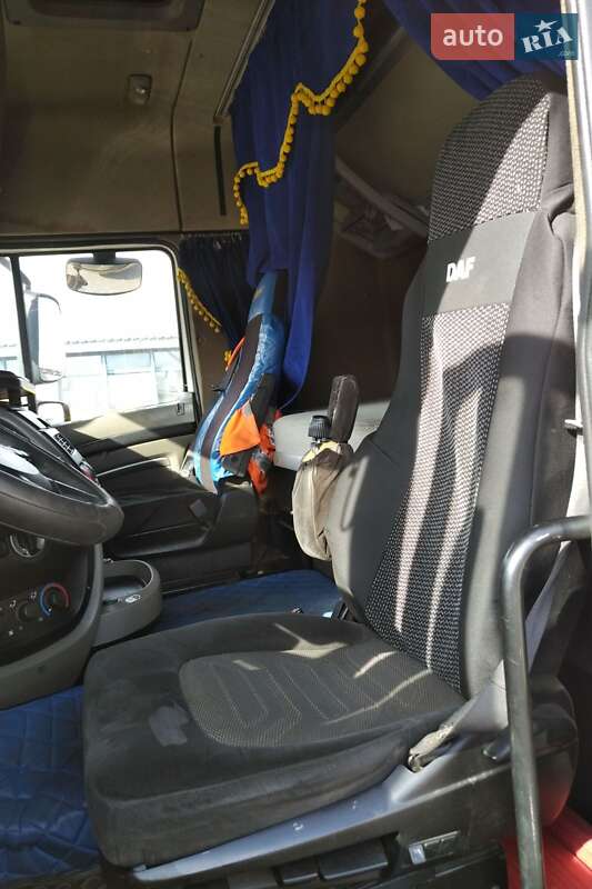 Тягач DAF XF 105 2011 в Вышгороде