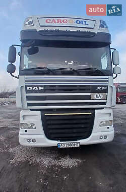 Тягач DAF XF 105 2011 в Джулинке