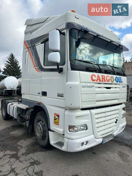 Тягач DAF XF 105 2013 в Джулинке