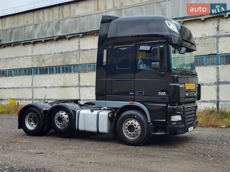 Тягач DAF XF 105 2012 в Киеве
