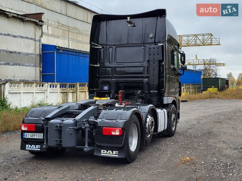 Тягач DAF XF 105 2012 в Киеве
