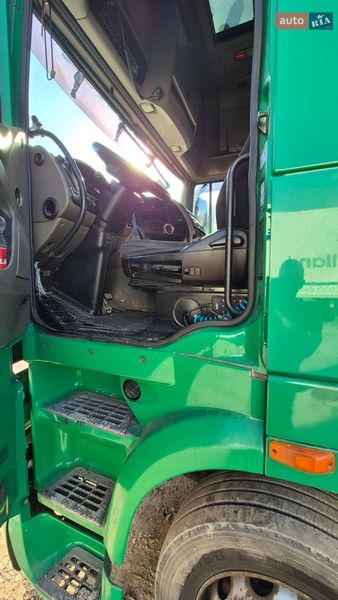 Тягач DAF XF 105 2009 в Львове