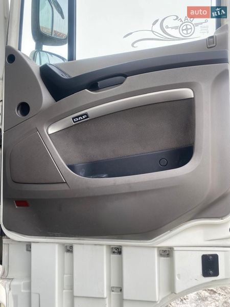 Тягач DAF XF 105 2011 в Киеве