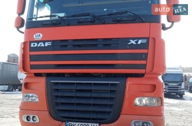 Тягач DAF XF 105 2007 в Ровно