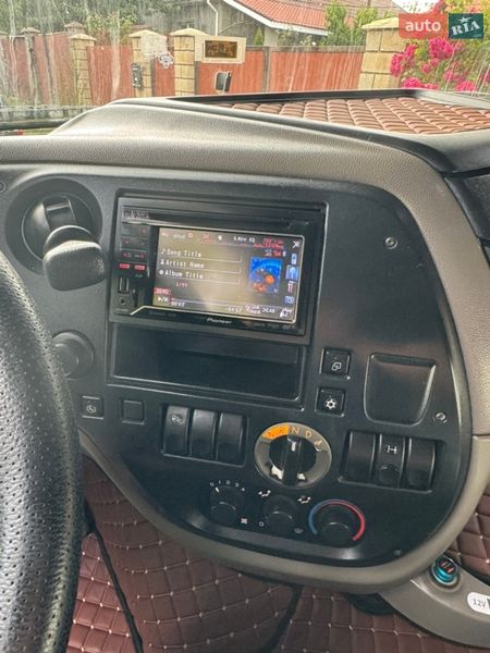 Тягач DAF XF 105 2011 в Одессе