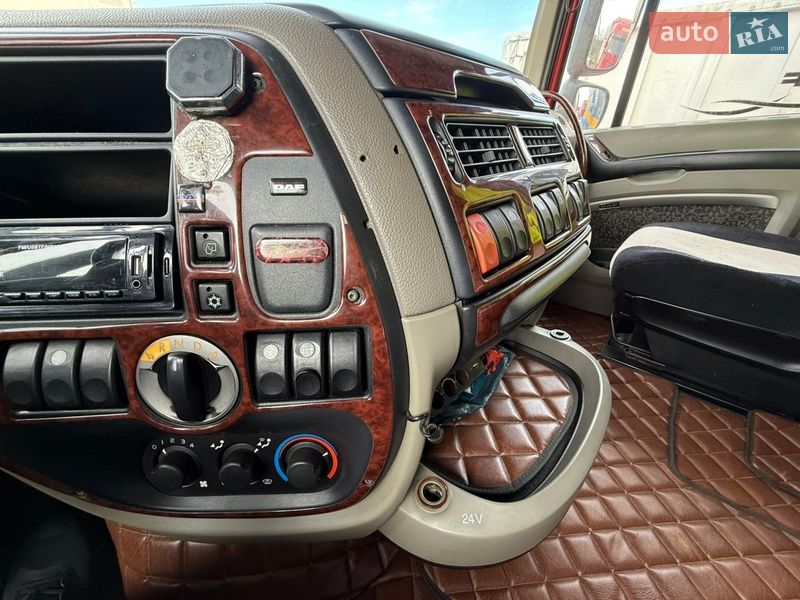 Тягач DAF XF 105 2007 в Одесі