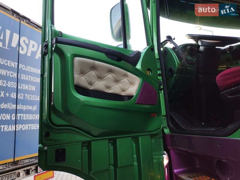 Грузовой фургон DAF XF 105 2012 в Ивано-Франковске