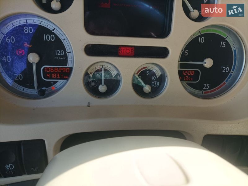 Тягач DAF XF 105 2012 в Краснокутську