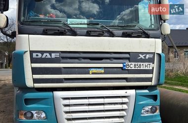 Тягач DAF XF 105 2010 в Львове