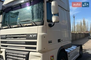 Тягач DAF XF 105 2008 в Покрове