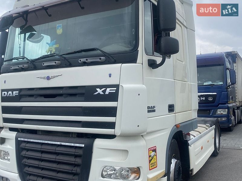 Тягач DAF XF 105 2007 в Львове