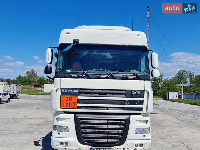 Тягач DAF XF 105 2008 в Николаеве