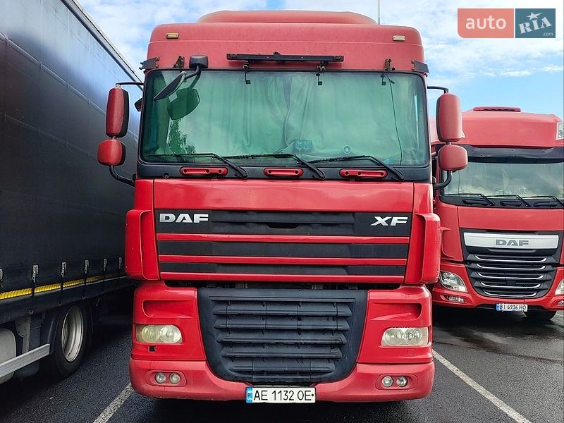 Тягач DAF XF 105 2008 в Ужгороде