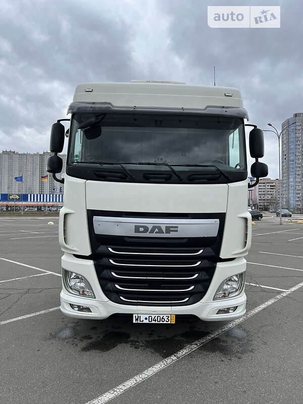 Тягач DAF XF 106 2016 в 