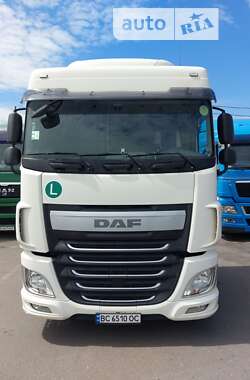 Тягач DAF XF 106 2015 в 