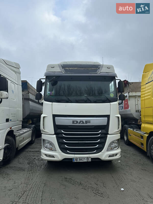 Тягач DAF XF 106 2014 в 