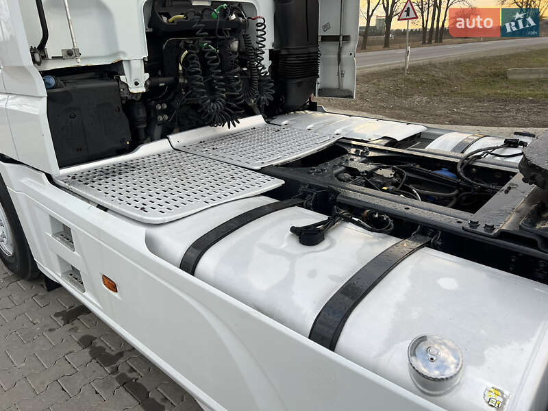Тягач DAF XF 106 2015 в Черновцах