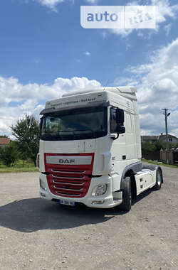 Тягач DAF XF 106 2015 в Чорткове