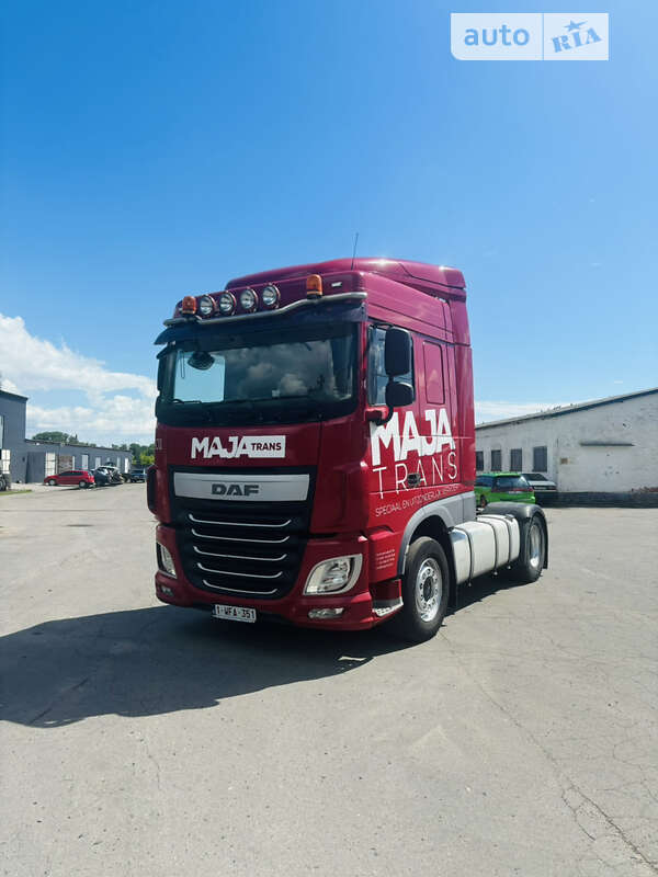 Тягач DAF XF 106 2014 в Хороле