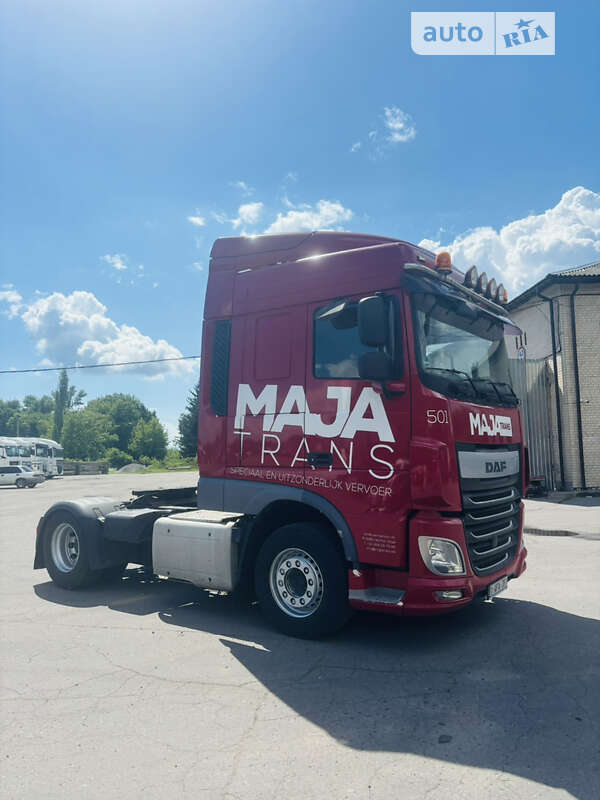 Тягач DAF XF 106 2014 в Хороле