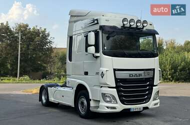 Тягач DAF XF 106 2017 в 
