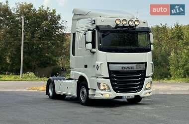 Тягач DAF XF 106 2017 в 