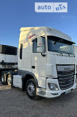 Тягач DAF XF 106 2015 в Костополе