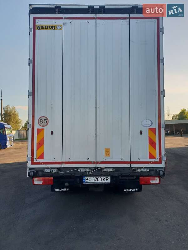 Грузовой фургон DAF XF 106 2016 в Шептицькому