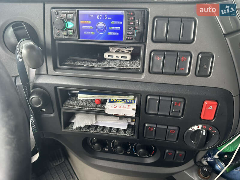 Тягач DAF XF 106 2014 в Ковеле