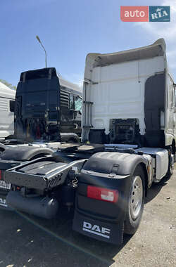 Тягач DAF XF 106 2015 в 