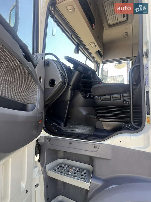 Тягач DAF XF 106 2015 в Тячеве