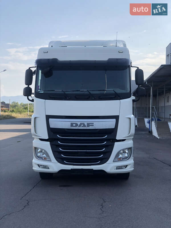 Тягач DAF XF 106 2015 в 