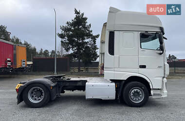 Тягач DAF XF 106 2015 в 