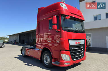 Тягач DAF XF 106 2017 в 