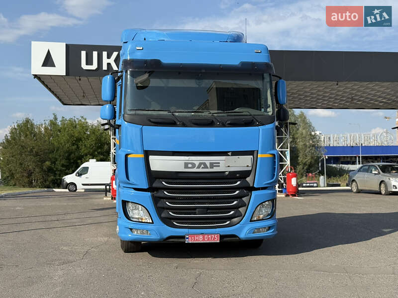 Тягач DAF XF 106 2015 в Дубно
