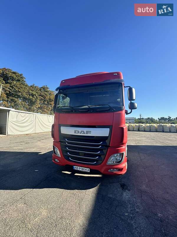 Тягач DAF XF 106 2015 в Виннице