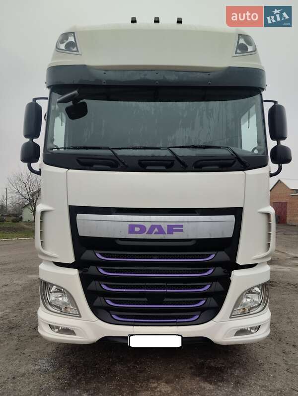 Тягач DAF XF 106 2015 в Шептицькому