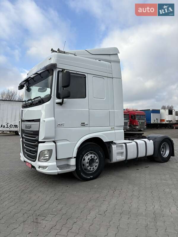 Тягач DAF XF 106 2015 в Луцке фото 3 Тягач DAF XF 106 2015 в Луцке