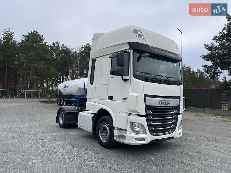 Тягач DAF XF 106 2015 в Вышгороде