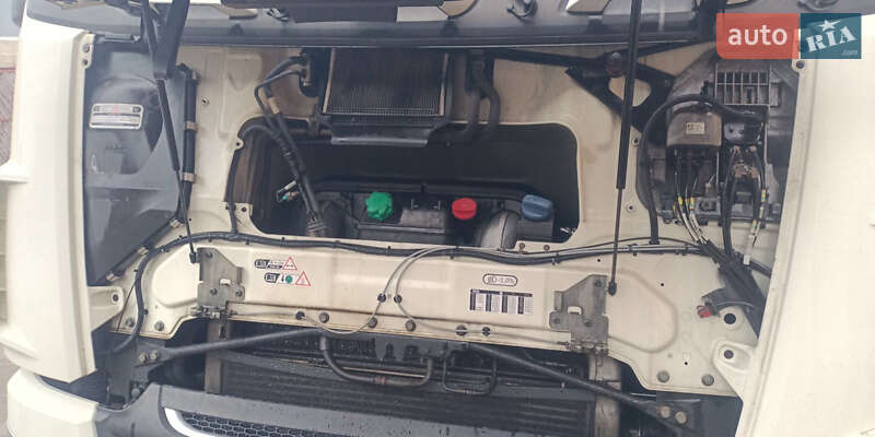 Тягач DAF XF 106 2014 в Буче