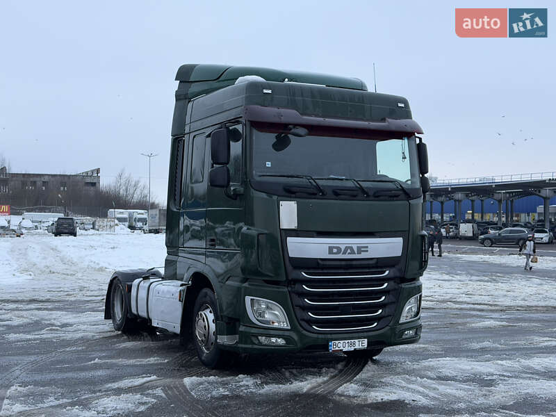 Тягач DAF XF 106 2014 в Львове