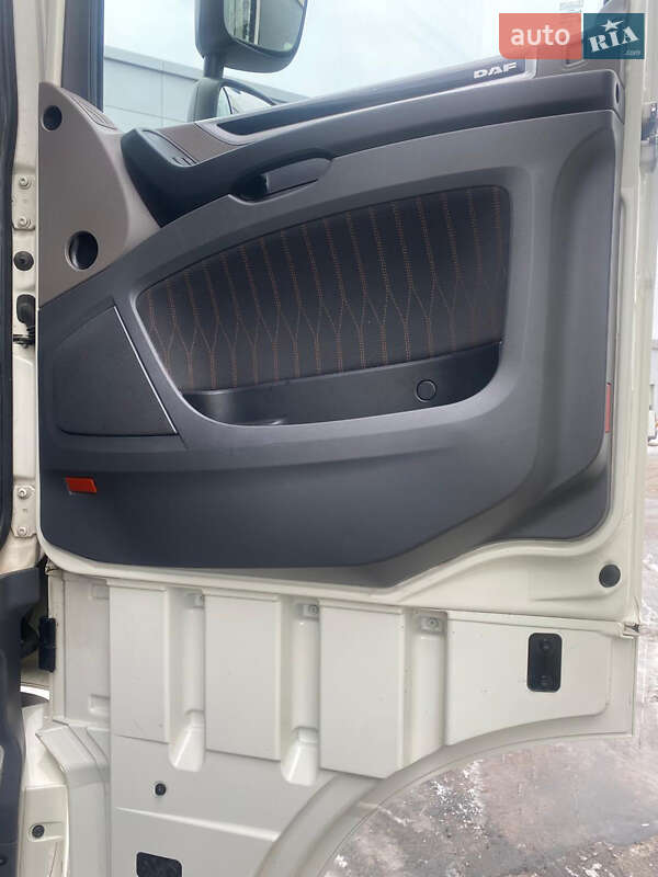 Тягач DAF XF 106 2019 в Киеве