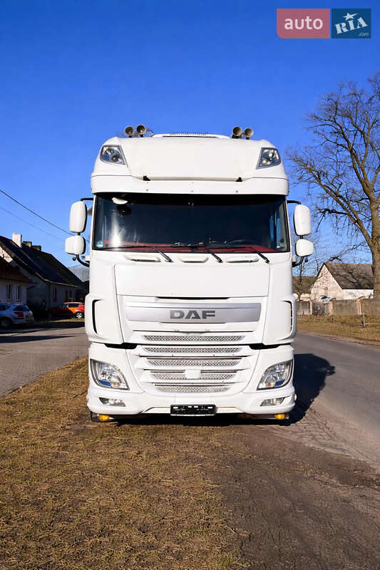Тягач DAF XF 106 2017 в Тернополе