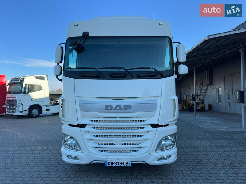 Тягач DAF XF 106 2015 в Виннице