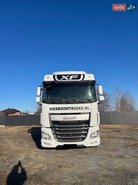 Тягач DAF XF 106 2014 в Ровно