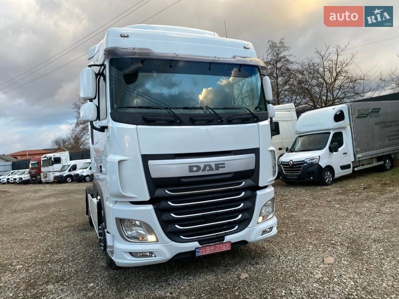 Тягач DAF XF 106 2015 в Хусте