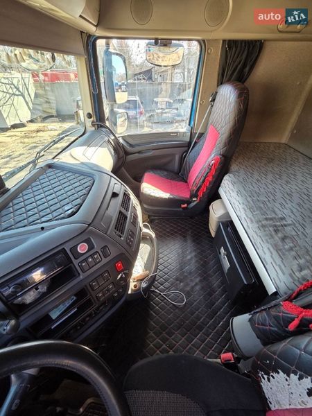 Грузовой фургон DAF XF 106 2014 в Одессе