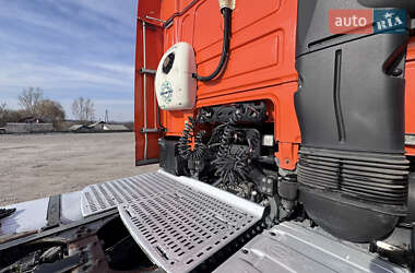 Тягач DAF XF 460 FT 2015 в 